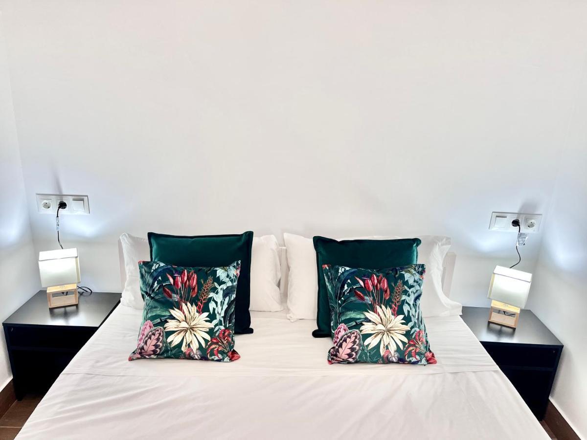 קדיז Gatu Premium Villa Flamenca , Preferente Mayores De 25 Anos Y Familias מראה חיצוני תמונה