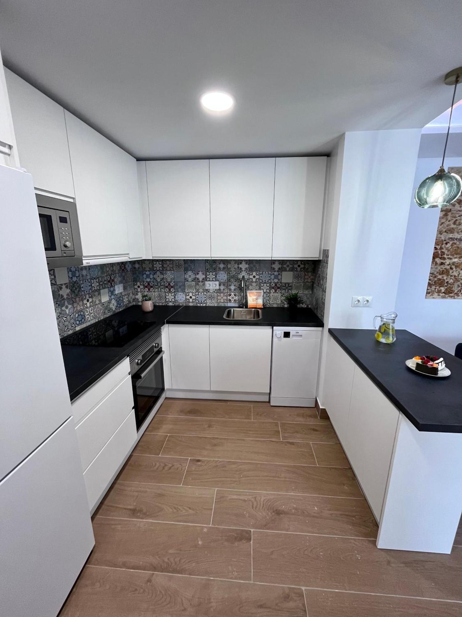 קדיז Gatu Premium Villa Flamenca , Preferente Mayores De 25 Anos Y Familias מראה חיצוני תמונה